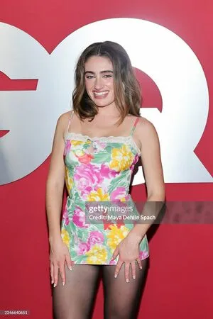 Rachel Anne Sennott OnlyFans Leaked Free Thumbnail Picture - #R0WLCw1qkq