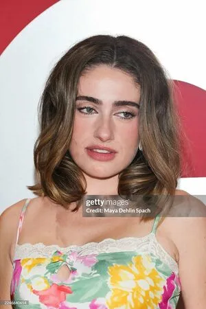 Rachel Anne Sennott OnlyFans Leaked Free Thumbnail Picture - #TX8tNgPV4w