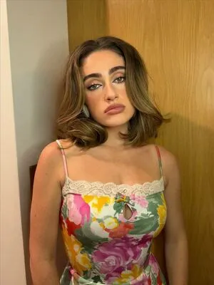 Rachel Anne Sennott OnlyFans Leaked Free Thumbnail Picture - #Tyz3YkP7tu