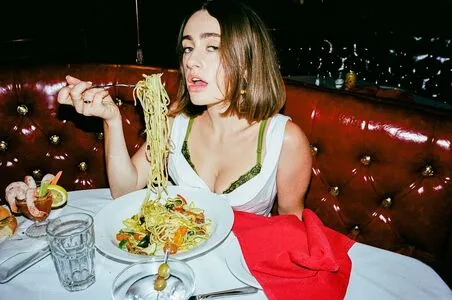 Rachel Anne Sennott OnlyFans Leaked Free Thumbnail Picture - #VNPQvRnBEJ