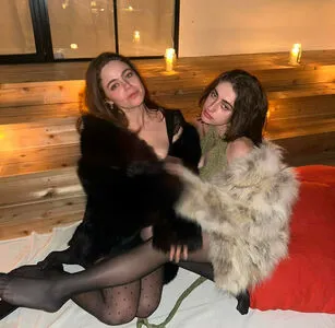 Rachel Anne Sennott OnlyFans Leaked Free Thumbnail Picture - #XFuyuuQU7b
