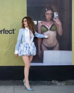 Rachel Anne Sennott OnlyFans Leaked Free Thumbnail Picture - #ZhYLmB7dkn