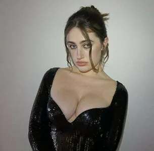 Rachel Anne Sennott OnlyFans Leaked Free Thumbnail Picture - #Znyw3gZZur
