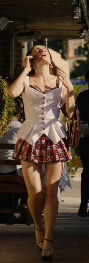 Rachel Anne Sennott OnlyFans Leaked Free Thumbnail Picture - #gP1HBCQ8ag