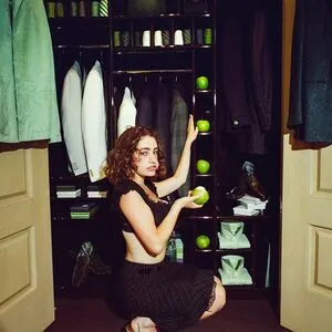 Rachel Anne Sennott OnlyFans Leaked Free Thumbnail Picture - #gnh4hAYZXf