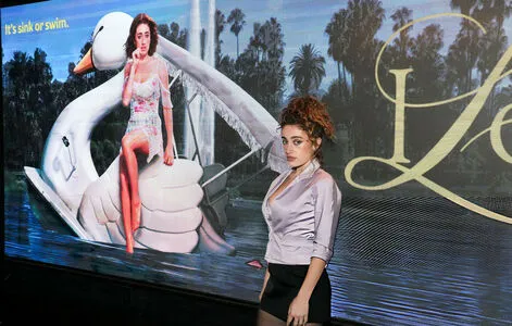 Rachel Anne Sennott OnlyFans Leaked Free Thumbnail Picture - #lcBEw2b9ei