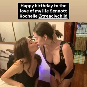Rachel Anne Sennott OnlyFans Leaked Free Thumbnail Picture - #lzYTwwHjg0