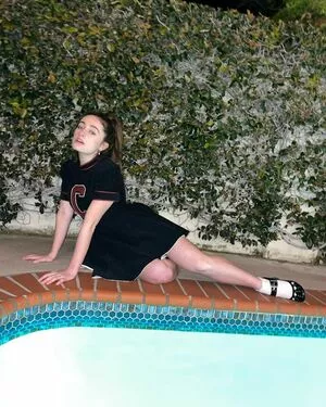 Rachel Anne Sennott OnlyFans Leaked Free Thumbnail Picture - #nBFEAxHQ51