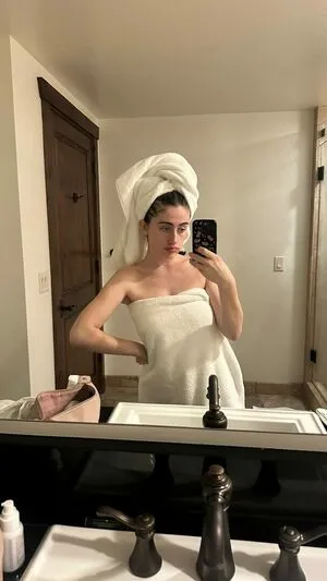 Rachel Anne Sennott OnlyFans Leaked Free Thumbnail Picture - #rwwoKDb694