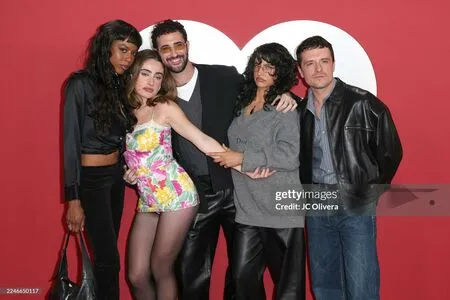 Rachel Anne Sennott OnlyFans Leaked Free Thumbnail Picture - #swlsU7ElbG