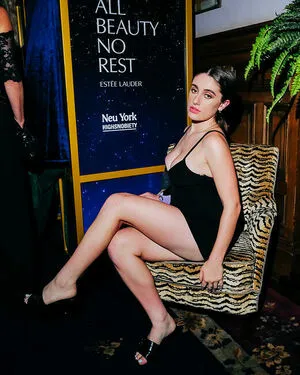 Rachel Anne Sennott OnlyFans Leaked Free Thumbnail Picture - #vpEjeo4dHQ