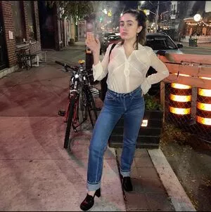 Rachel Anne Sennott OnlyFans Leaked Free Thumbnail Picture - #w34lnBYEQa