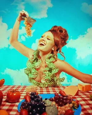 Rachel Anne Sennott OnlyFans Leaked Free Thumbnail Picture - #y7a7DK441h