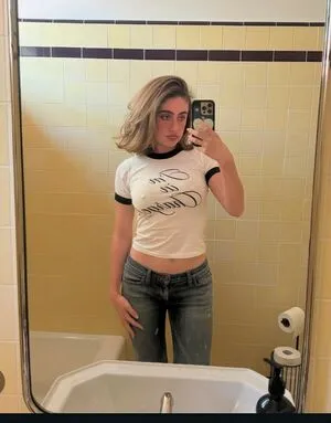 Rachel Anne Sennott OnlyFans Leaked Free Thumbnail Picture - #zZRT0PktO5