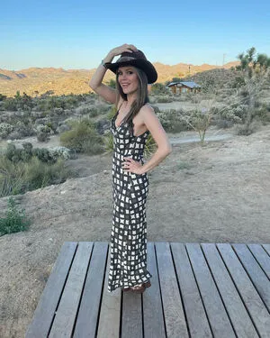 Rachel Bilson OnlyFans Leaked Free Thumbnail Picture - #01p89xLuYL