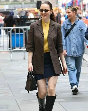 Rachel Brosnahan OnlyFans Leaked Free Thumbnail Picture - #58seHpr1T8