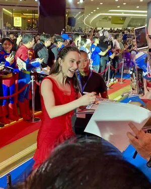 Rachel Brosnahan OnlyFans Leaked Free Thumbnail Picture - #6jljS2rmdp
