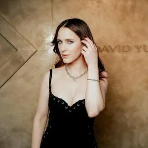 Rachel Brosnahan OnlyFans Leaked Free Thumbnail Picture - #DtyG7HwIZZ