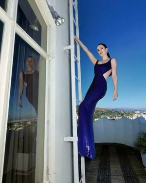 Rachel Brosnahan OnlyFans Leaked Free Thumbnail Picture - #Ev23jBJ15a