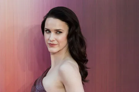 Rachel Brosnahan OnlyFans Leaked Free Thumbnail Picture - #FABRN2dmG1