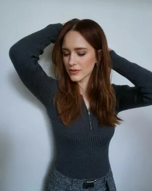 Rachel Brosnahan OnlyFans Leaked Free Thumbnail Picture - #I861Oxm0YN