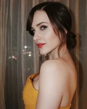 Rachel Brosnahan OnlyFans Leaked Free Thumbnail Picture - #LaGEcGNQPq
