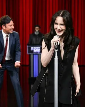 Rachel Brosnahan OnlyFans Leaked Free Thumbnail Picture - #QKSiaA7z58