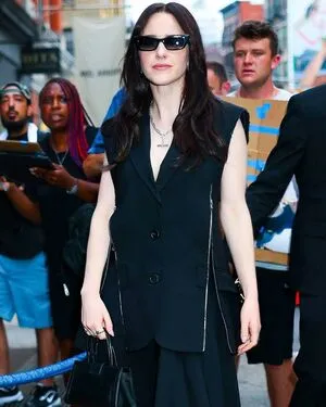 Rachel Brosnahan OnlyFans Leaked Free Thumbnail Picture - #WWTJj4ESo1