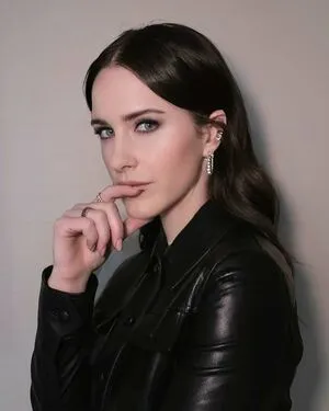 Rachel Brosnahan OnlyFans Leaked Free Thumbnail Picture - #eBzLk4Enyq