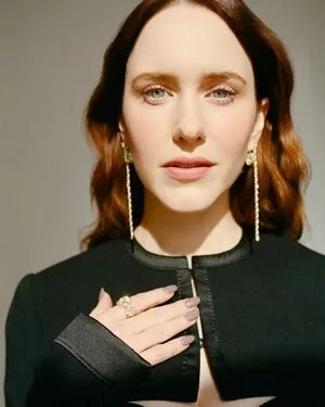 Rachel Brosnahan OnlyFans Leaked Free Thumbnail Picture - #gMJfepMlNj