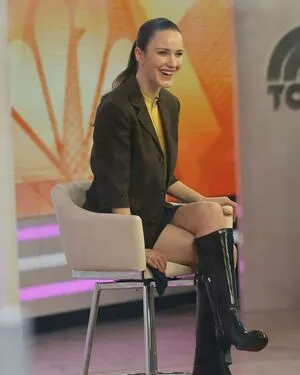 Rachel Brosnahan OnlyFans Leaked Free Thumbnail Picture - #hT251ug19c
