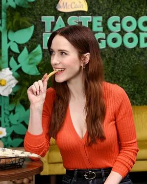 Rachel Brosnahan OnlyFans Leaked Free Thumbnail Picture - #nExQPtkxES