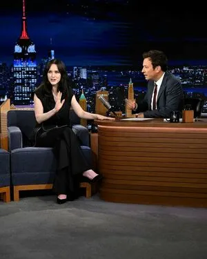 Rachel Brosnahan OnlyFans Leaked Free Thumbnail Picture - #zFbzn3hiMh