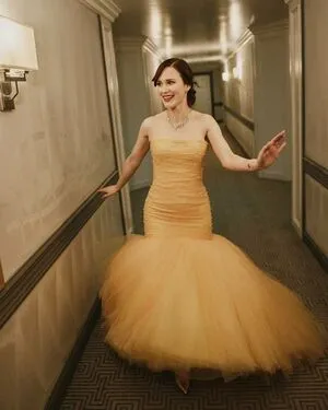 Rachel Brosnahan OnlyFans Leaked Free Thumbnail Picture - #zHfhqMeLsc