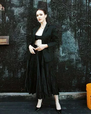 Rachel Brosnahan OnlyFans Leaked Free Thumbnail Picture - #znryxCrUis