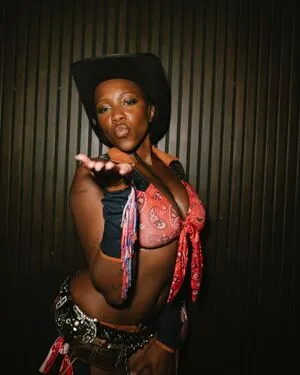 Rachel Chinouriri OnlyFans Leaked Free Thumbnail Picture - #KSVrSs4orv