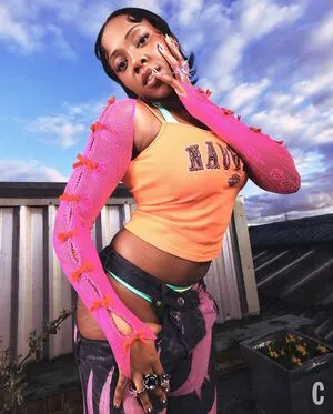 Rachel Chinouriri OnlyFans Leaked Free Thumbnail Picture - #odANTR2E5r