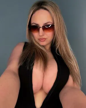 Rachel Elizabeth OnlyFans Leaked Free Thumbnail Picture - #SAqAPb2xab