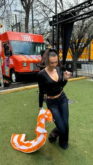 Rachel Michelle OnlyFans Leaked Free Thumbnail Picture - #0AEypRNW37