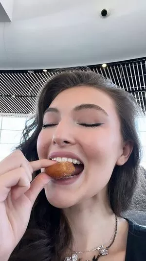 Rachel Michelle OnlyFans Leaked Free Thumbnail Picture - #4Vz7Ed0bPr