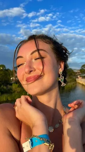 Rachel Michelle OnlyFans Leaked Free Thumbnail Picture - #F07PMAhsFy