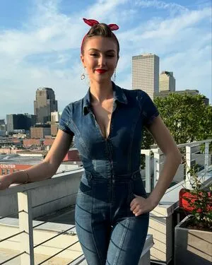 Rachel Michelle OnlyFans Leaked Free Thumbnail Picture - #FLXmeAMILE