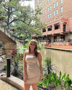 Rachel Sholder OnlyFans Leaked Free Thumbnail Picture - #jNk5goDz8Y