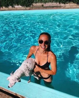 Rachel Skarsten OnlyFans Leaked Free Thumbnail Picture - #8gsOiHUWue