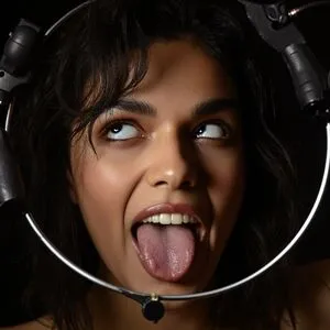 Rachel Zegler Deepfake OnlyFans Leaked Free Thumbnail Picture - #UIIUznufU8