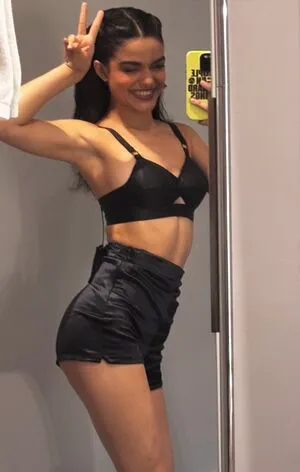 Rachel Zegler OnlyFans Leaked Free Thumbnail Picture - #0KmSwefWAm