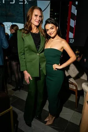 Rachel Zegler OnlyFans Leaked Free Thumbnail Picture - #2l2MHyuP3w