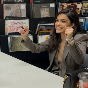 Rachel Zegler OnlyFans Leaked Free Thumbnail Picture - #6FFL15ry43