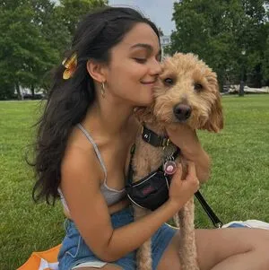 Rachel Zegler OnlyFans Leaked Free Thumbnail Picture - #HJXQUWl2Sc