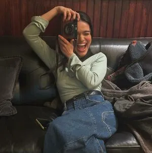 Rachel Zegler OnlyFans Leaked Free Thumbnail Picture - #avmqigmol8